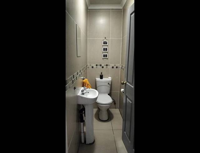 2 BEDROOM HOUSE FOR SALE IN NOORDHANG